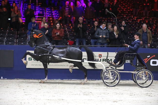 Latino winnaar Oregon&nbsp;Trofee!